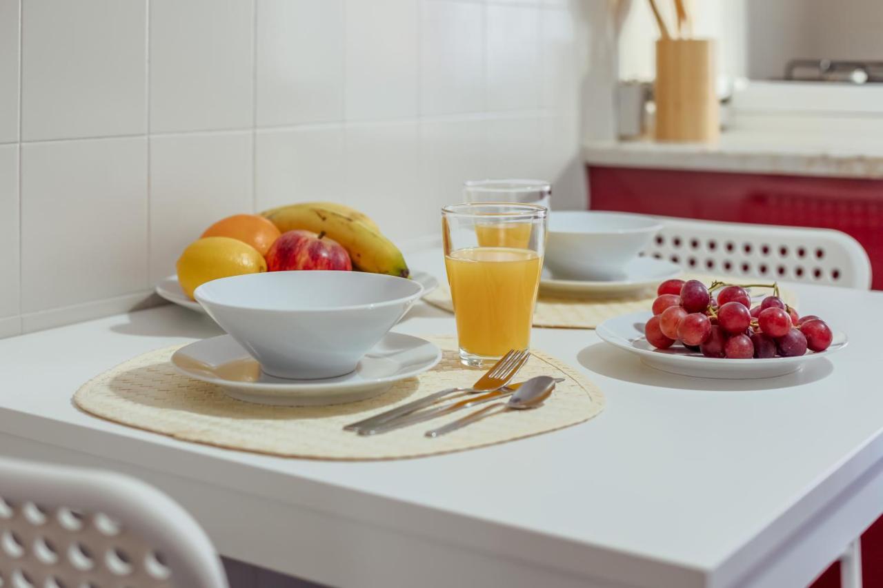 Elegant 3 Bedroom Apt - City Centre - Garage - Metro Lisabona Exterior foto