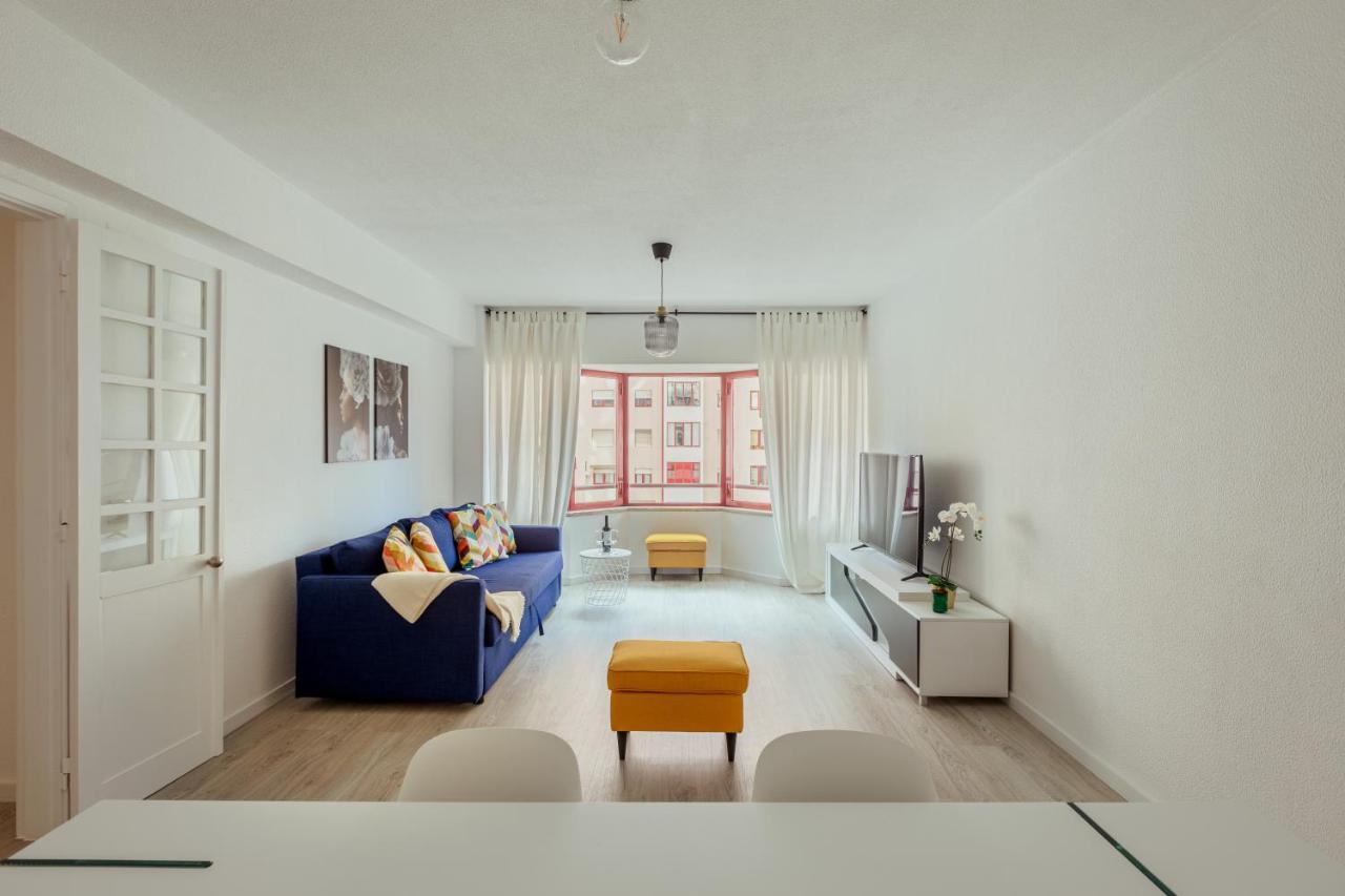 Elegant 3 Bedroom Apt - City Centre - Garage - Metro Lisabona Exterior foto